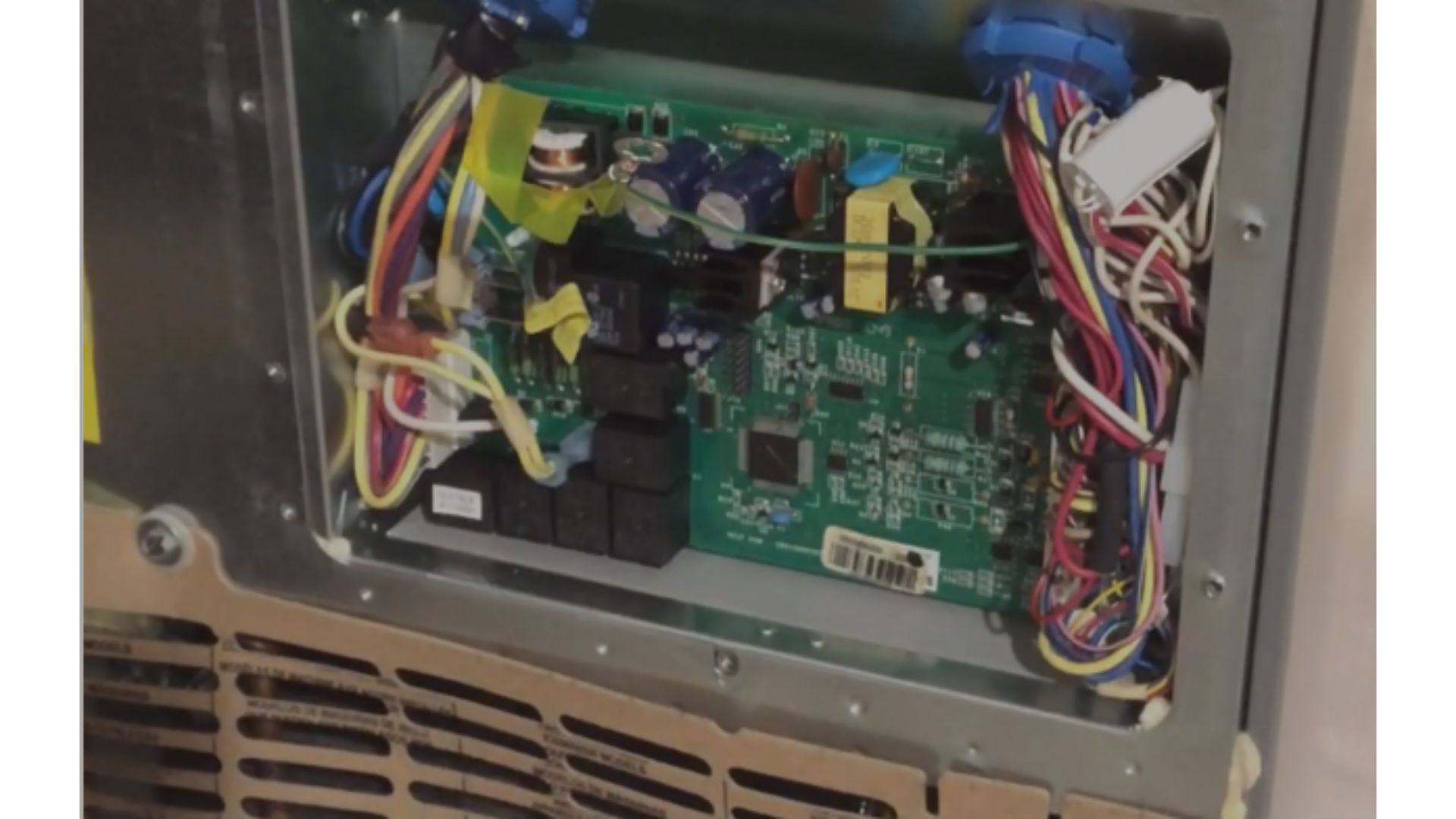 6 Reasons GE Refrigerator Blinking Green Light (Fixed) RectifyHome