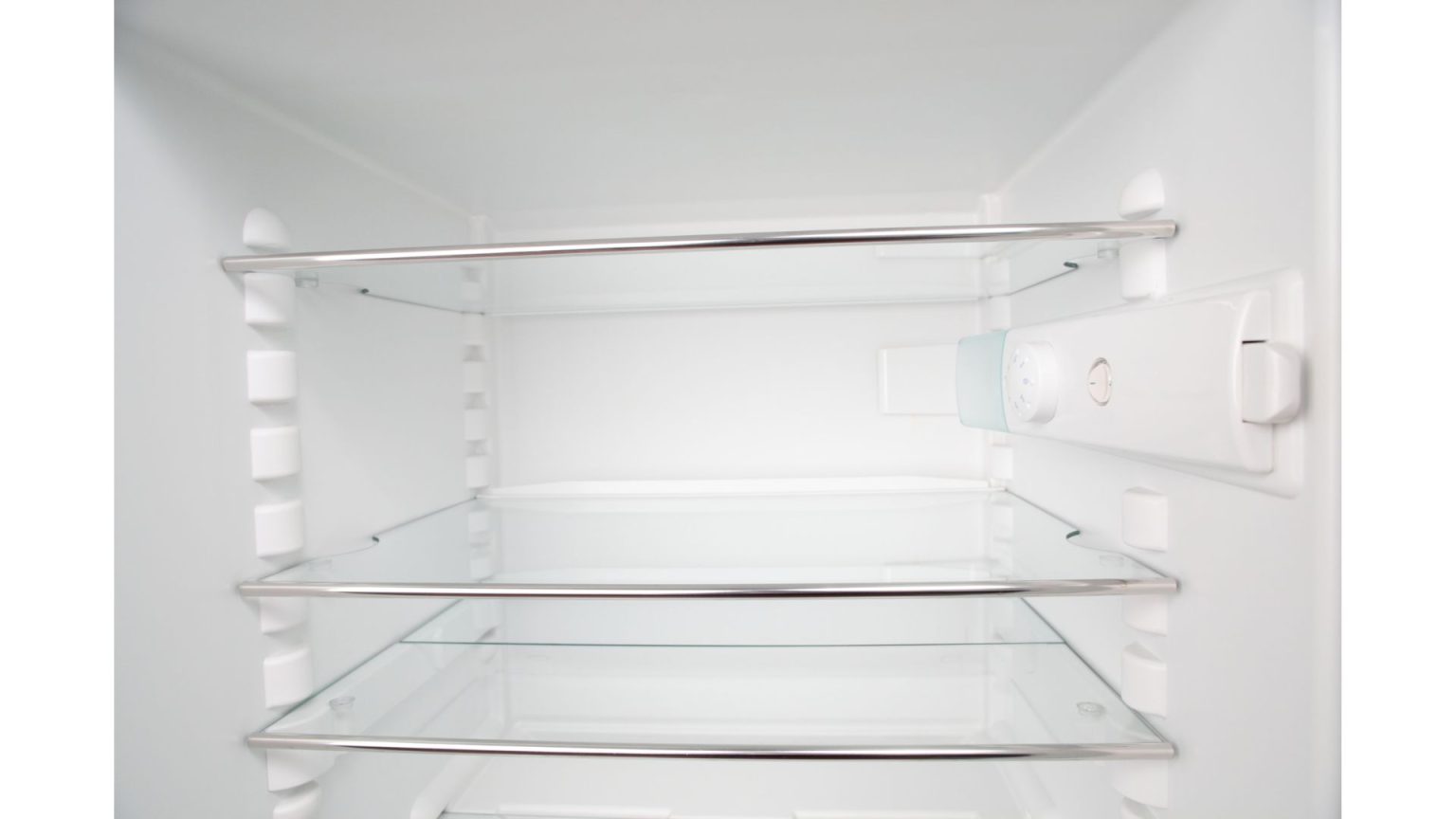 Can A Mini Fridge Be Transported On Its Side? (Explained) RectifyHome